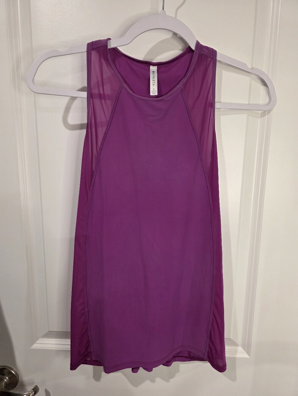 Athleta Ultimate Hybrid Tank Top